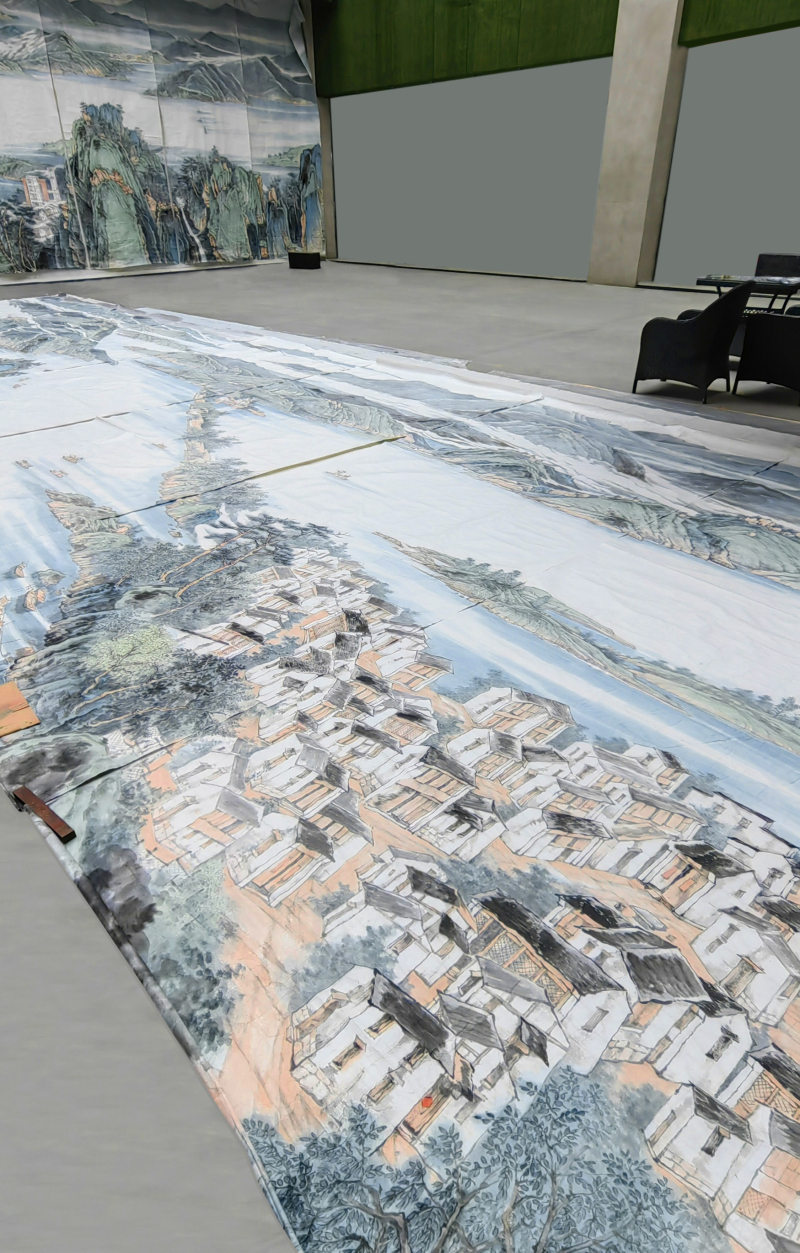 远山近水皆有情——画家茹峰用20余米长卷绘就“钱湖春韵”