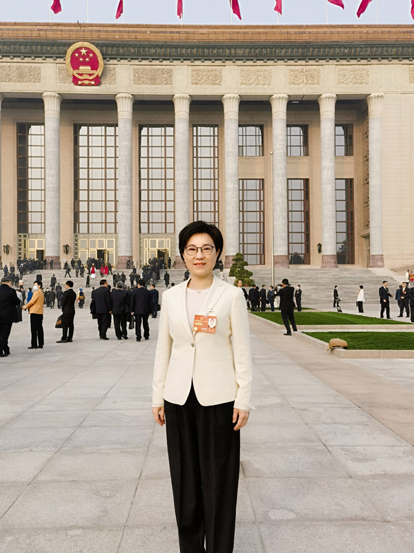 d4645f52-6fae-4875-bbac-cbfcc0977e59size_w_3072_h_4096.jpg
