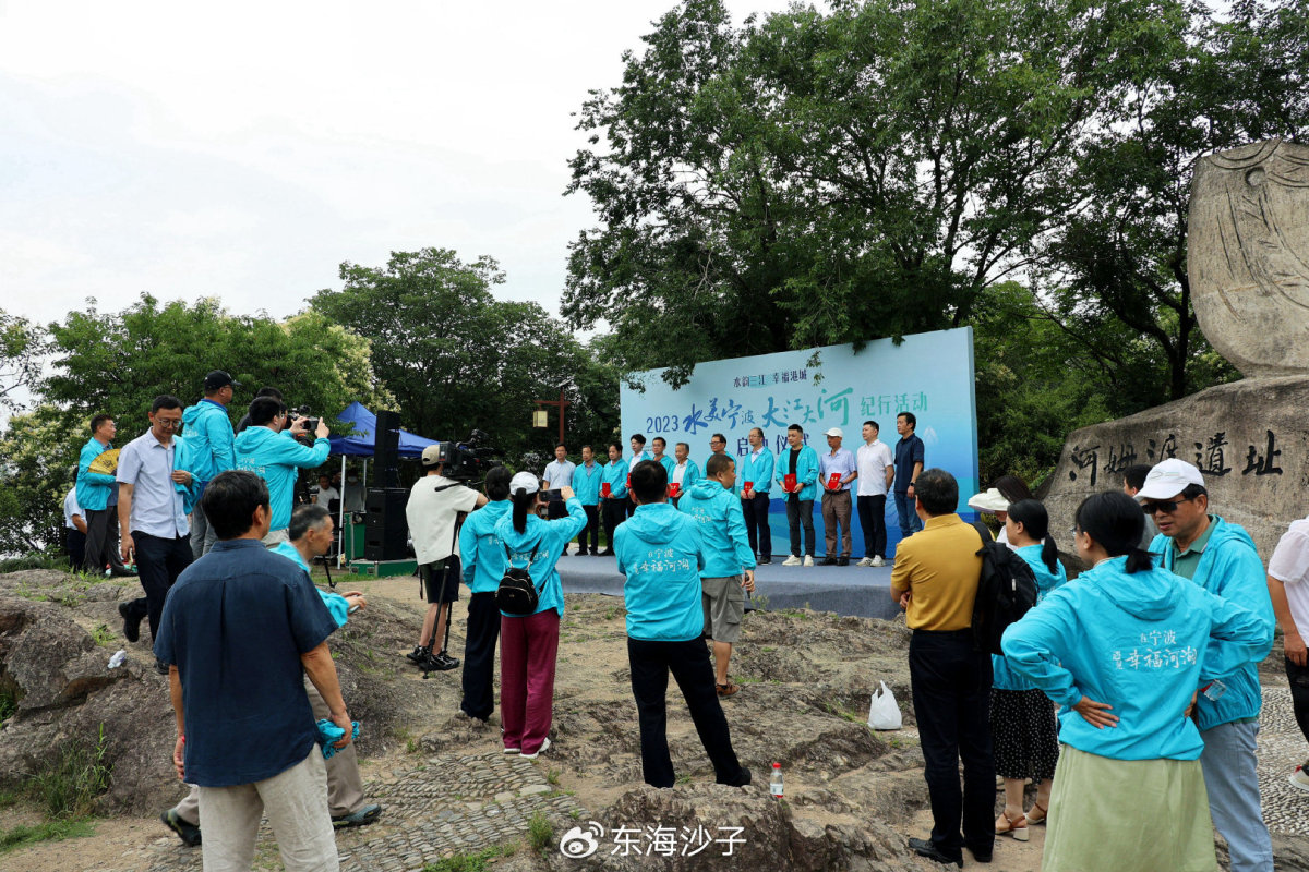 https://wx4.sinaimg.cn/large/bd7246d4ly1hlbr956wlxj21900u0wx2.jpg
