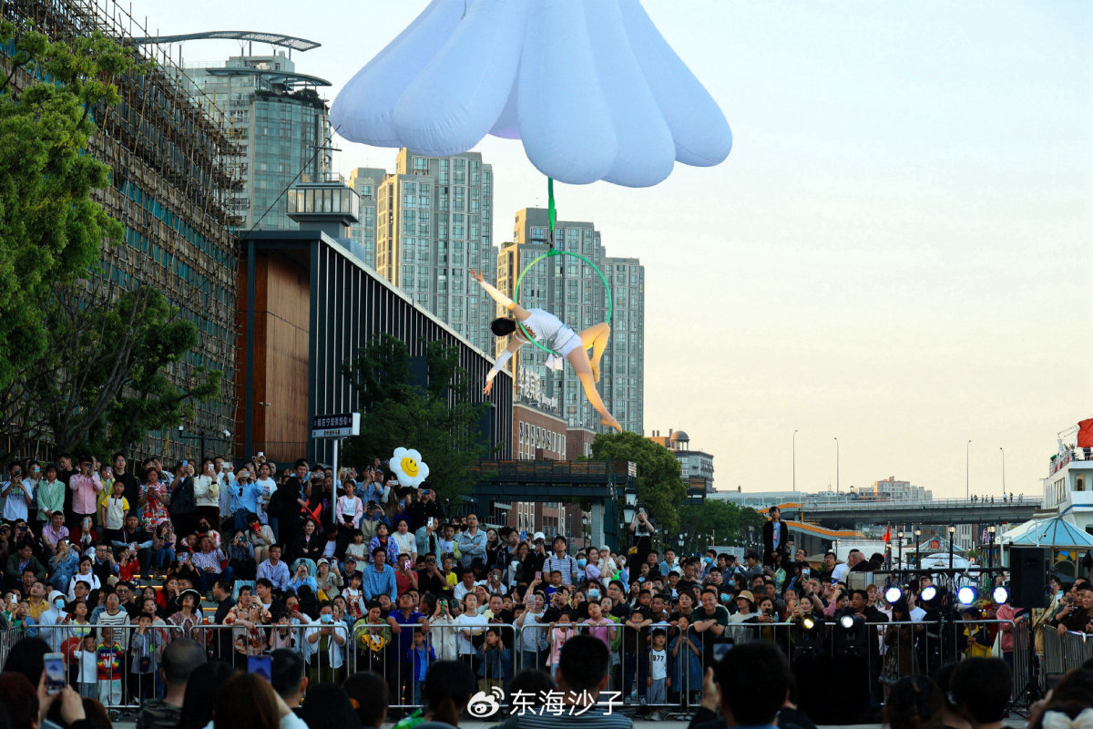 https://wx4.sinaimg.cn/large/bd7246d4ly1hlbr2lo08xj21900u016x.jpg