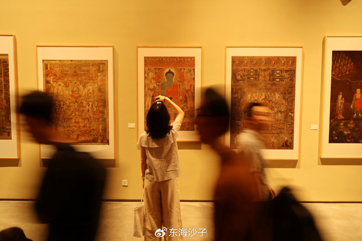 https://wx2.sinaimg.cn/large/bd7246d4ly1hlbrcsqoouj21900u0n3y.jpg