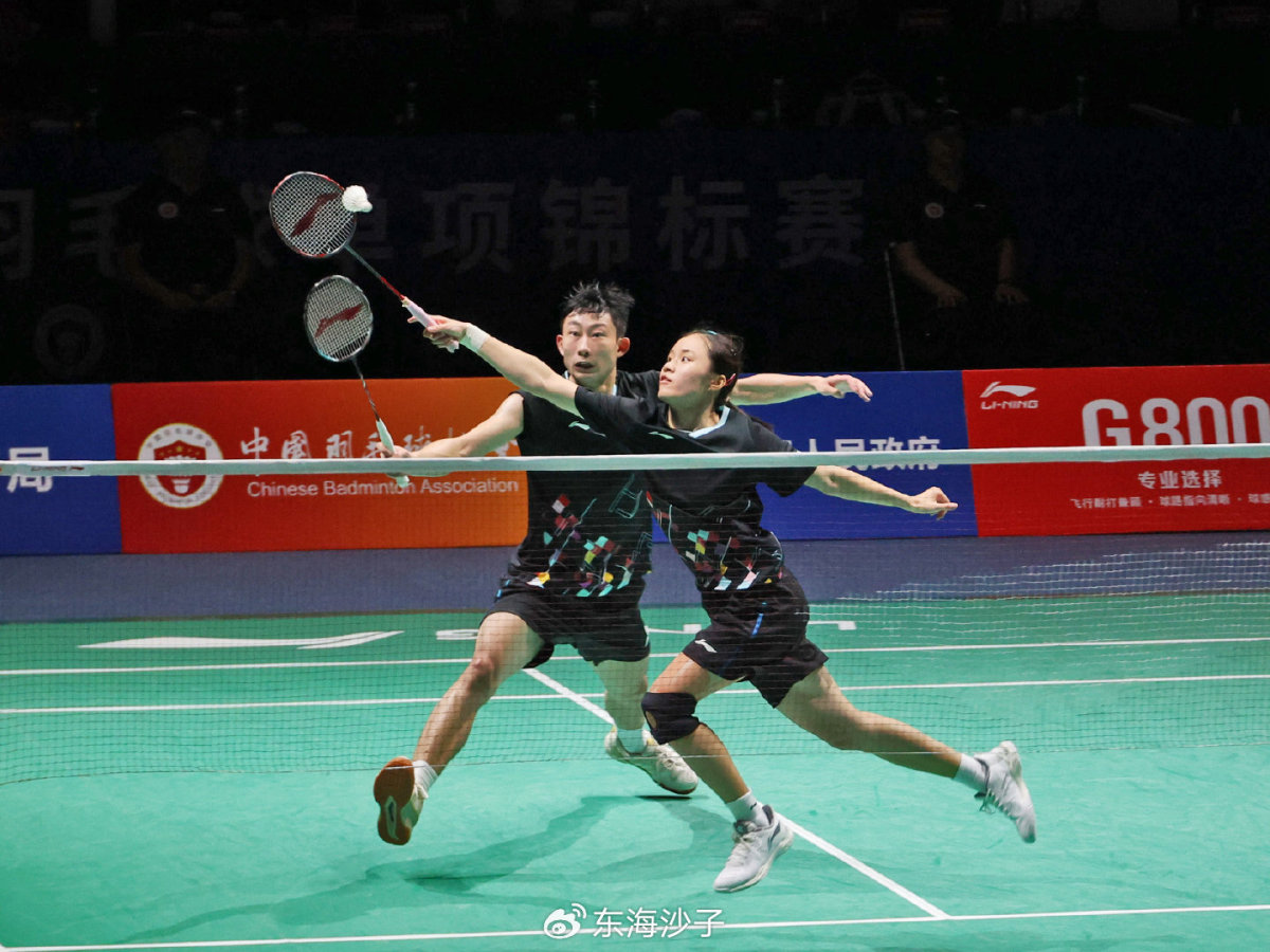 https://wx2.sinaimg.cn/large/bd7246d4ly1hlbritx3bgj21400u07c9.jpg