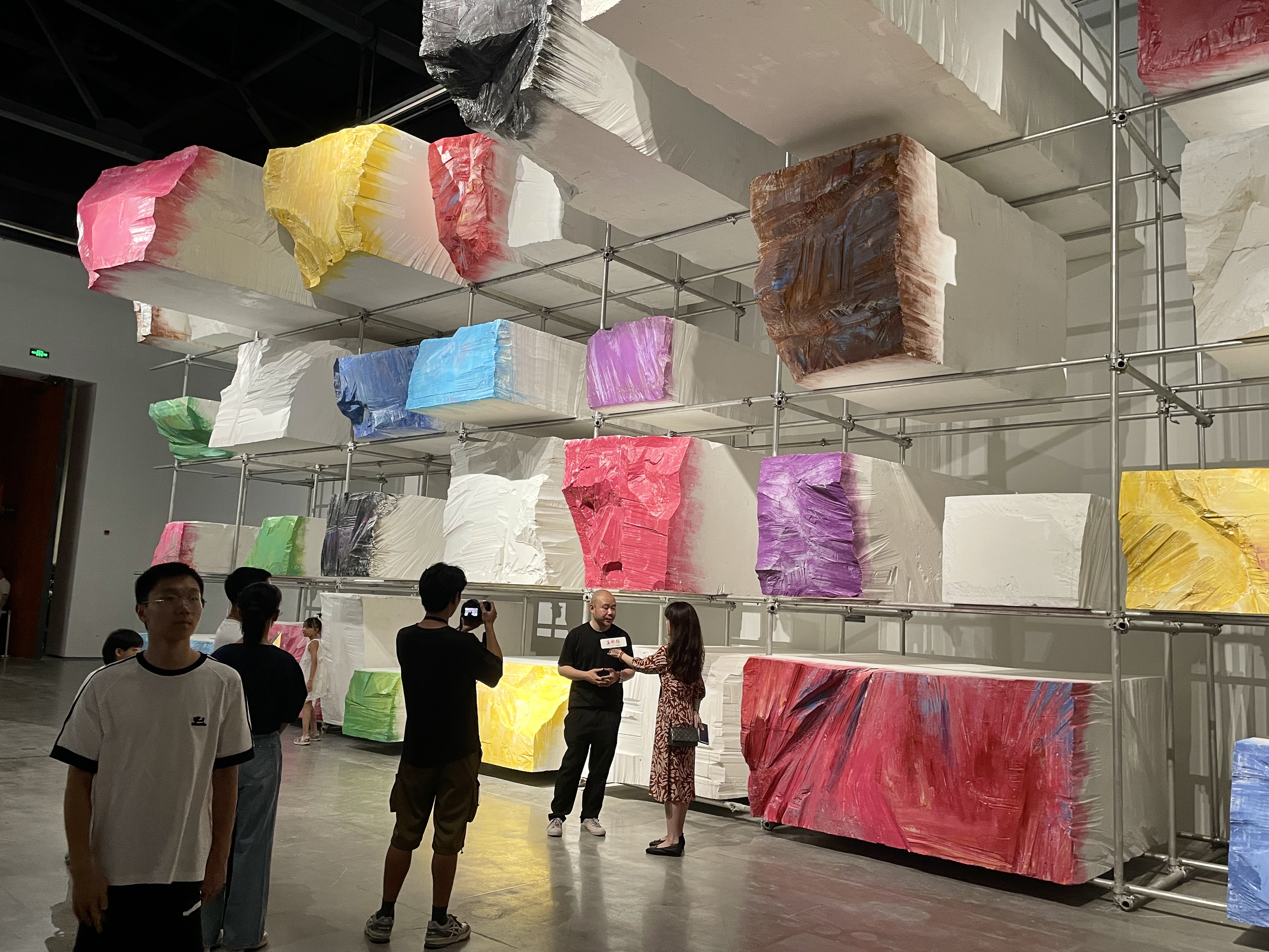 艺术宁波|全新的空间水墨表达 去宁波美术馆看杨奇瑞水墨—装置作品展